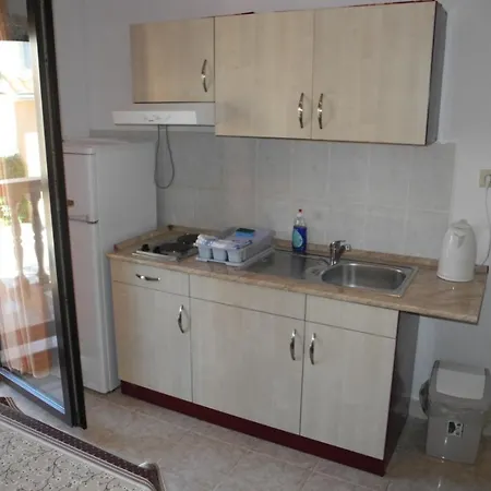Elma 21 Pax Groundfloor Crikvenica