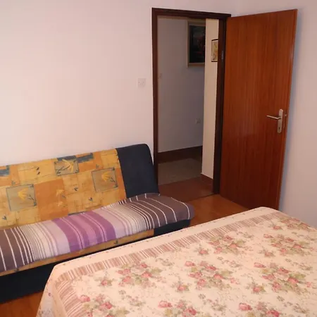 Elma 21 Pax Groundfloor Crikvenica